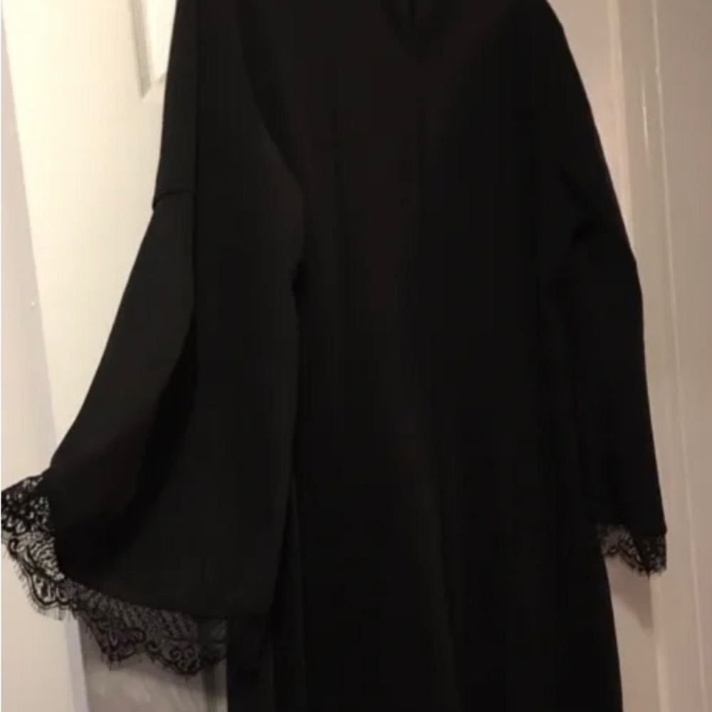 Lovely Black Dress Size 3X Cocoepps Fluttery Slimming!